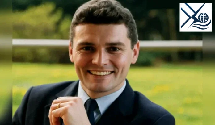 Aaron Elliston Jones Biography and Professional Career Background